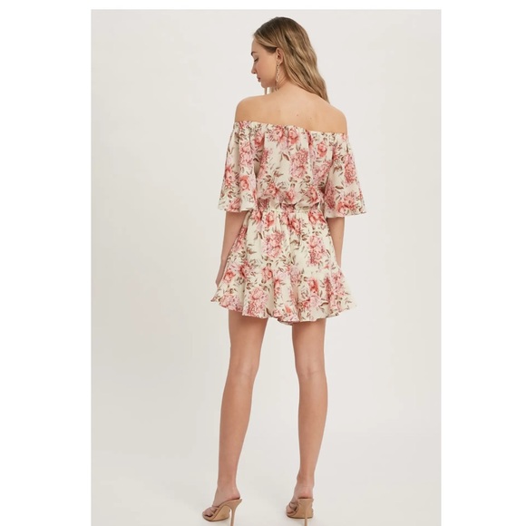 Floral Print Romper Floral Romper NWT Pink + White - Picture 5 of 5